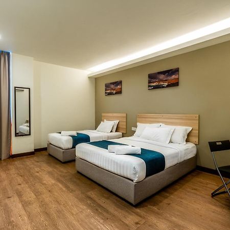1 Orange Hotel Klia & Klia2 Sepang Exterior photo
