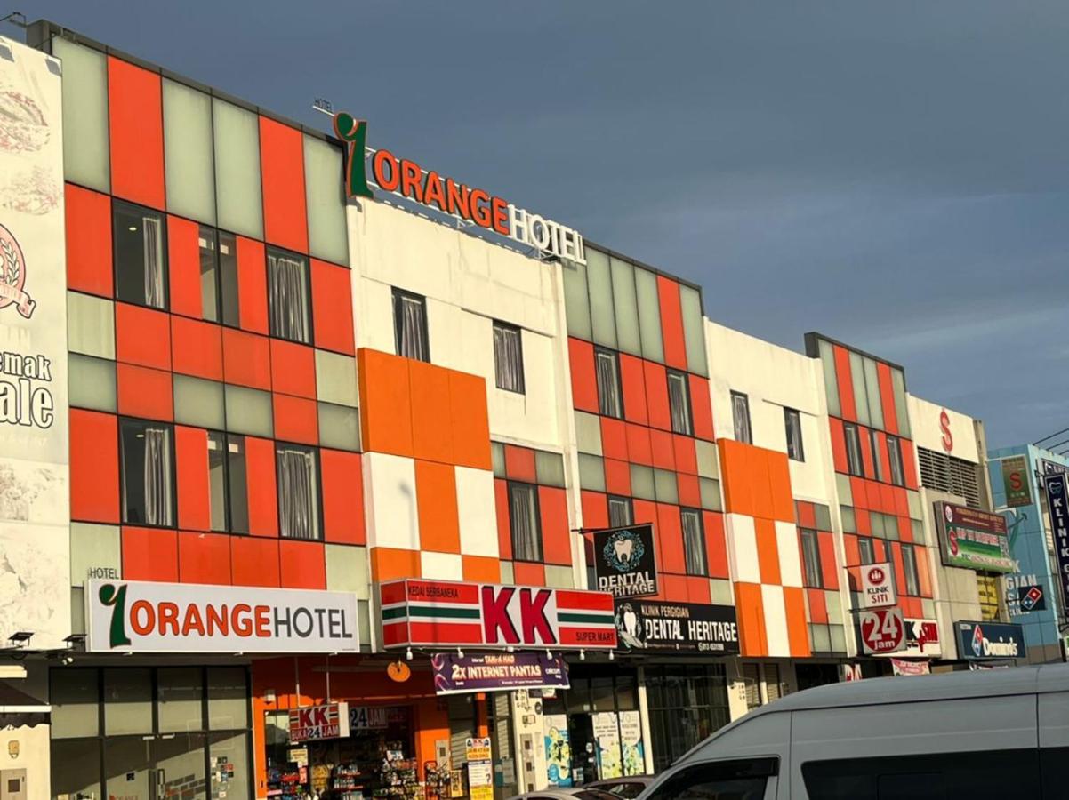 1 Orange Hotel Klia & Klia2 Sepang Exterior photo
