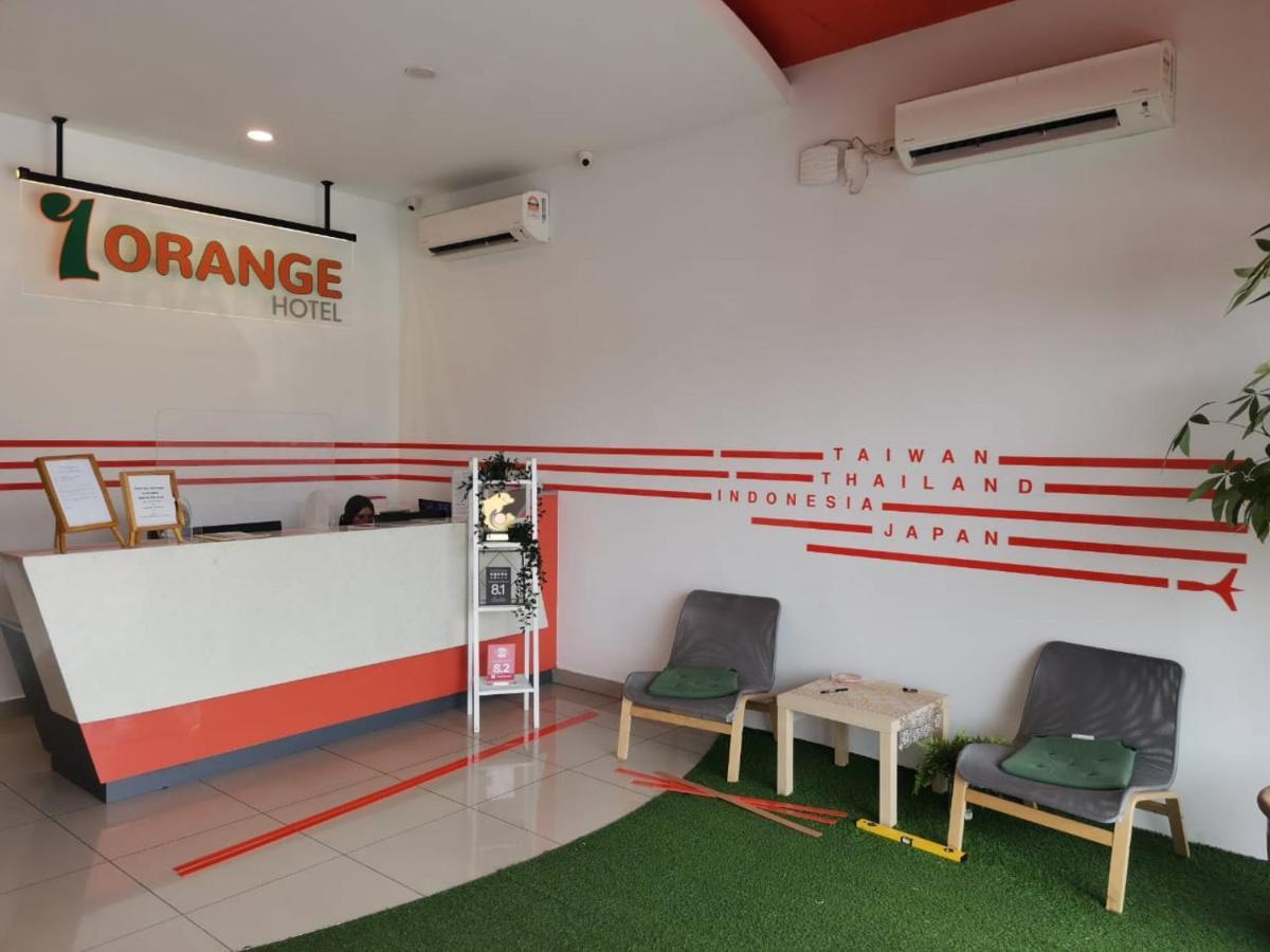 1 Orange Hotel Klia & Klia2 Sepang Exterior photo
