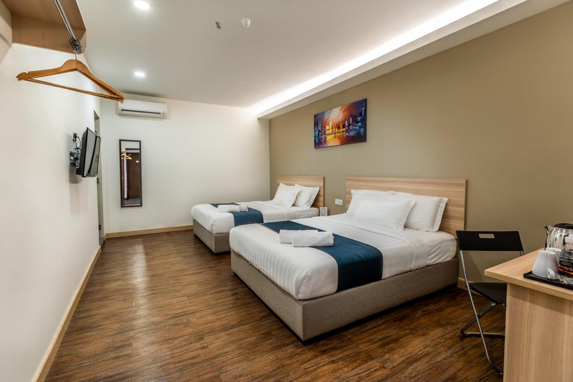1 Orange Hotel Klia & Klia2 Sepang Exterior photo